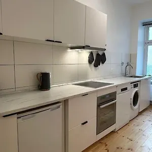 Modernes 2 Apartment